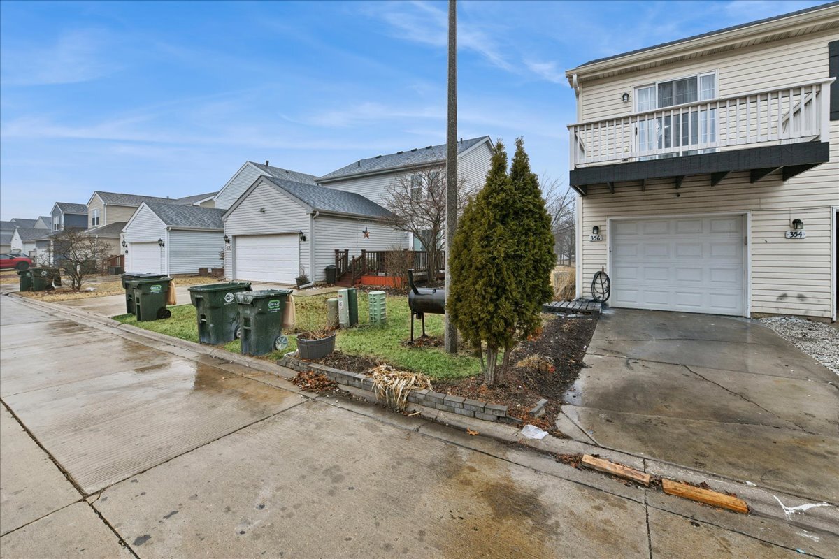 356 Ogden Falls Boulevard, Unit 356 Oswego, IL 60543 - Photo 19 of 22