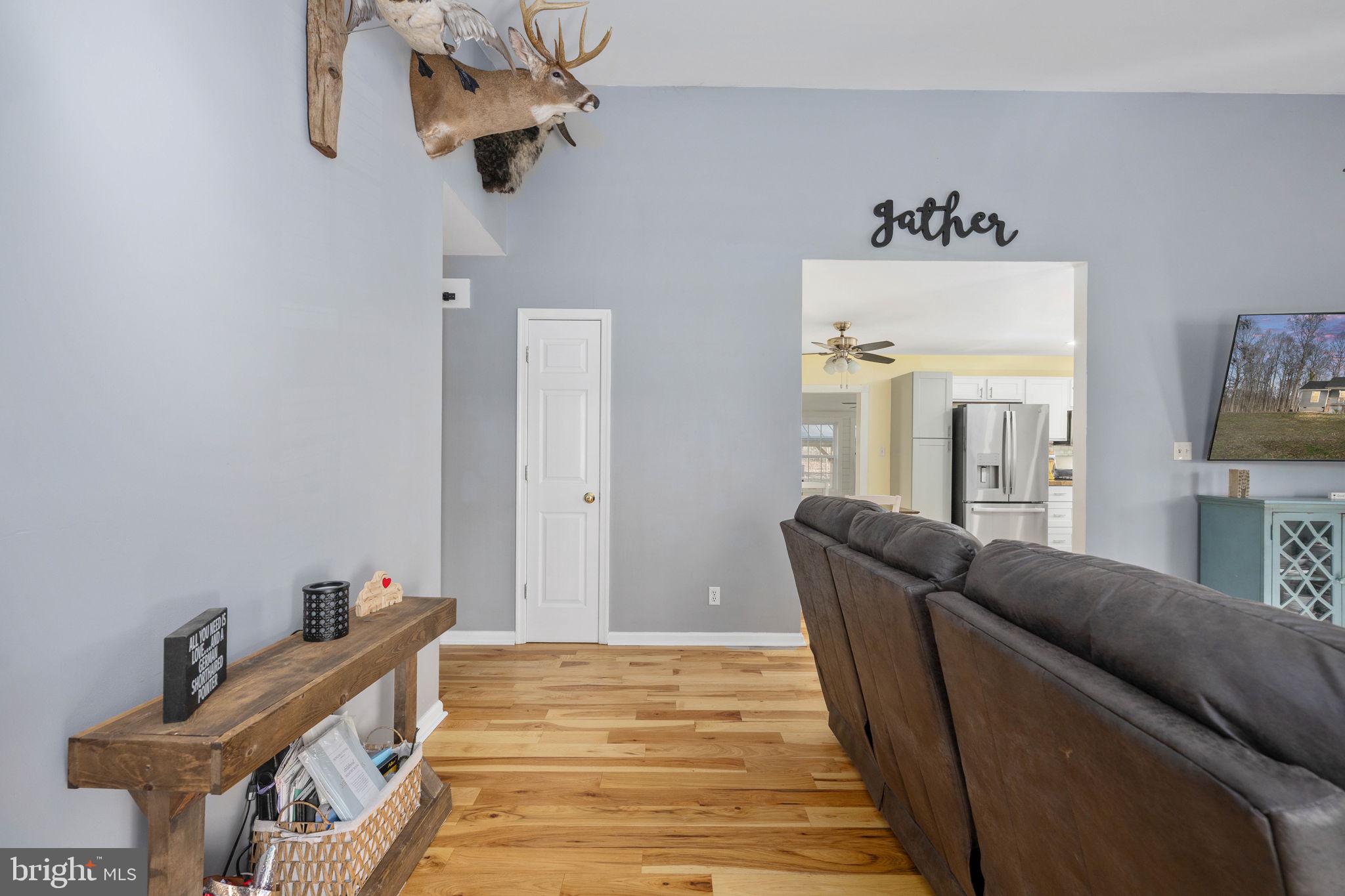 435 Halls Store Road Mineral, VA 23117 - Photo 15 of 59 a living room with furniture