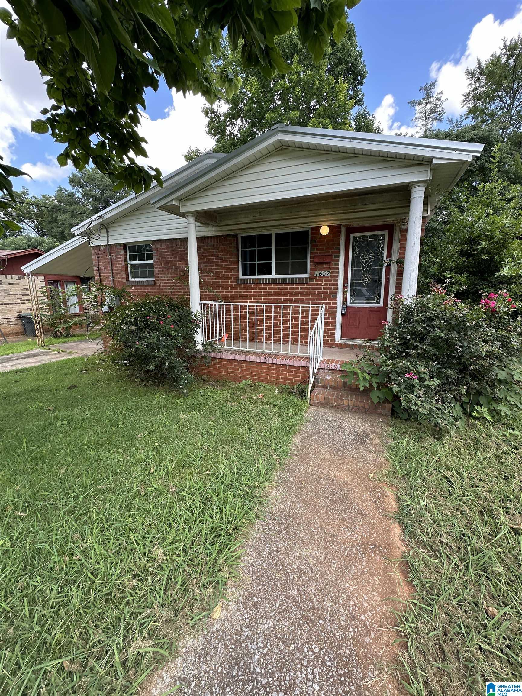 1657 Southwest 18th Way Birmingham, AL 35211 - Photo 1 of 13