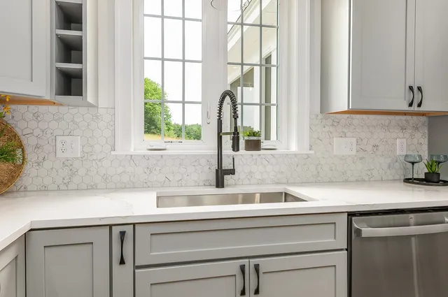 $1,350,000 | Lot 8 Emerson Ridge, Unit 8, Dover, NH 03820