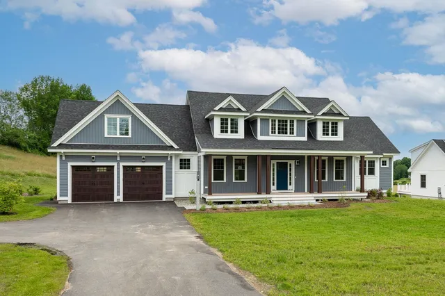 $1,350,000 | Lot 8 Emerson Ridge, Unit 8, Dover, NH 03820