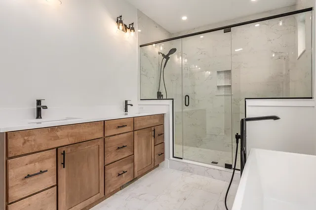 $1,350,000 | Lot 8 Emerson Ridge, Unit 8, Dover, NH 03820