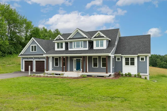 $1,350,000 | Lot 8 Emerson Ridge, Unit 8, Dover, NH 03820