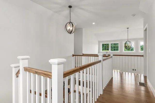 $1,350,000 | Lot 8 Emerson Ridge, Unit 8, Dover, NH 03820