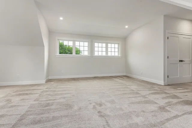 $1,350,000 | Lot 8 Emerson Ridge, Unit 8, Dover, NH 03820