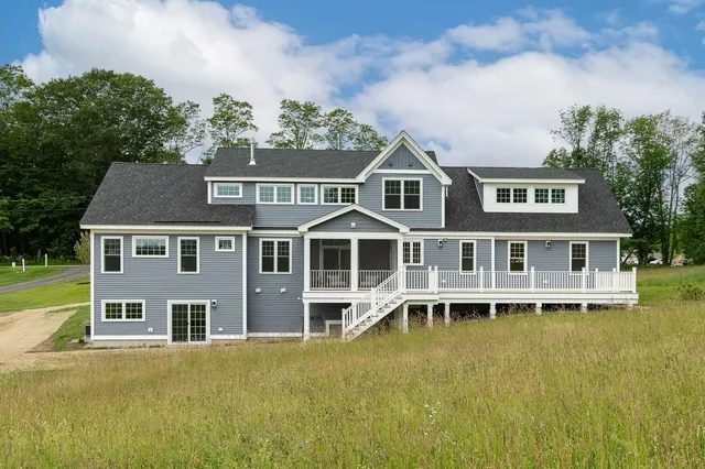 $1,350,000 | Lot 8 Emerson Ridge, Unit 8, Dover, NH 03820