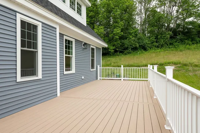 $1,350,000 | Lot 8 Emerson Ridge, Unit 8, Dover, NH 03820