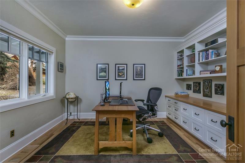 10 Northwest Rocklyn Road Bend, OR 97703 - Photo 11 of 25 Additional Photo