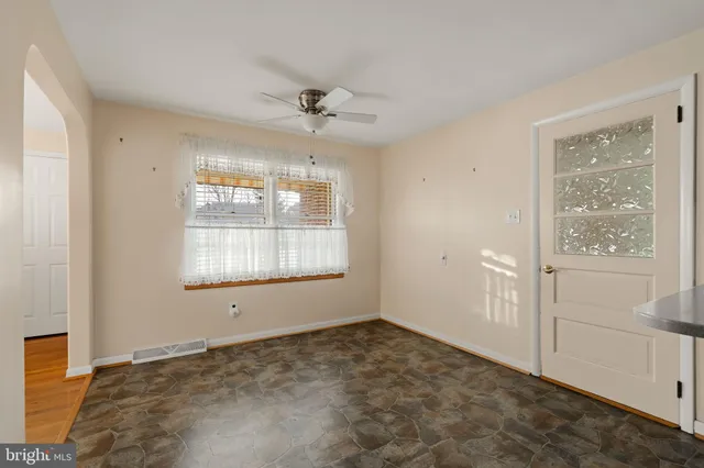 $324,800 | 406 South Church Street, Quarryville, PA 17566