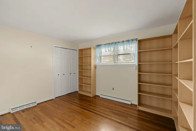 $324,800 | 406 South Church Street, Quarryville, PA 17566