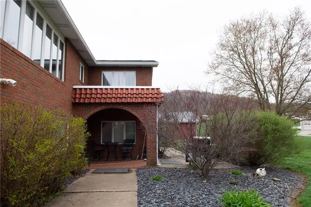 $440,000 | 205 Crago Avenue, Waynesburg, PA 15370