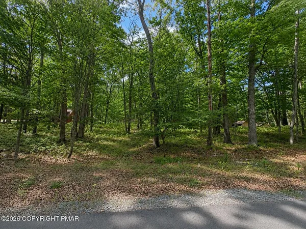 $30,000 | 925 Dogwood Lane, Canadensis, PA 18325