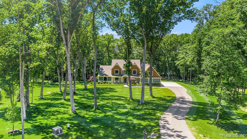 471 Montclair Way Milford, MI 48381 - Photo 3 of 75