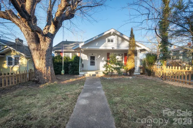 $500,000 | 17 Vandalia Avenue, Asheville, NC 28806