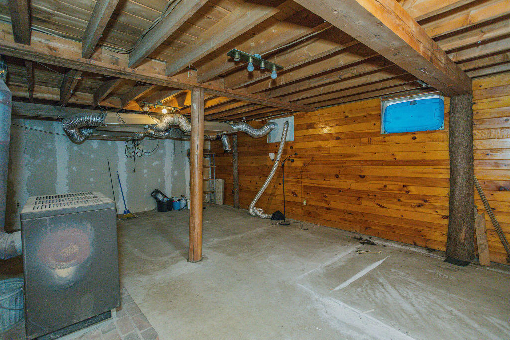 306 Lemon Stream Road New Portland, ME 04961 - Photo 19 of 41 taylor-kaminsky-photo-034