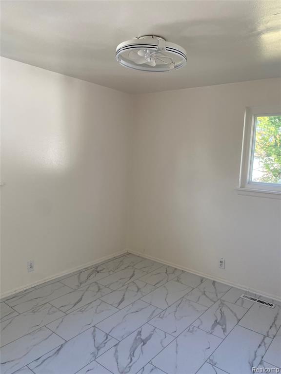 1432 Charwood Road Mount Morris, MI 48458 - Photo 4 of 9