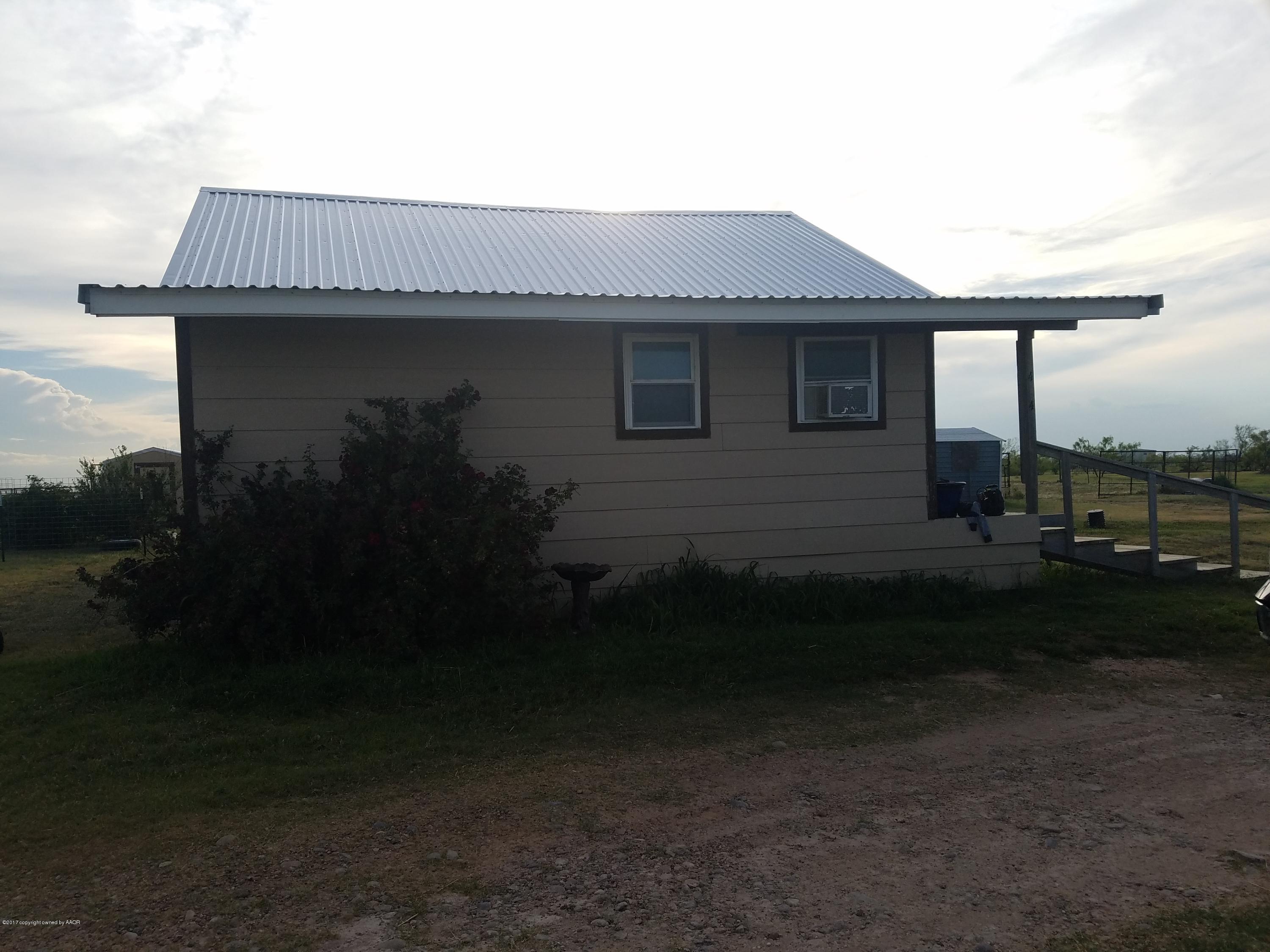 404 Milner Road Fritch, TX 79036 - Photo 1 of 11 20170530_193713
