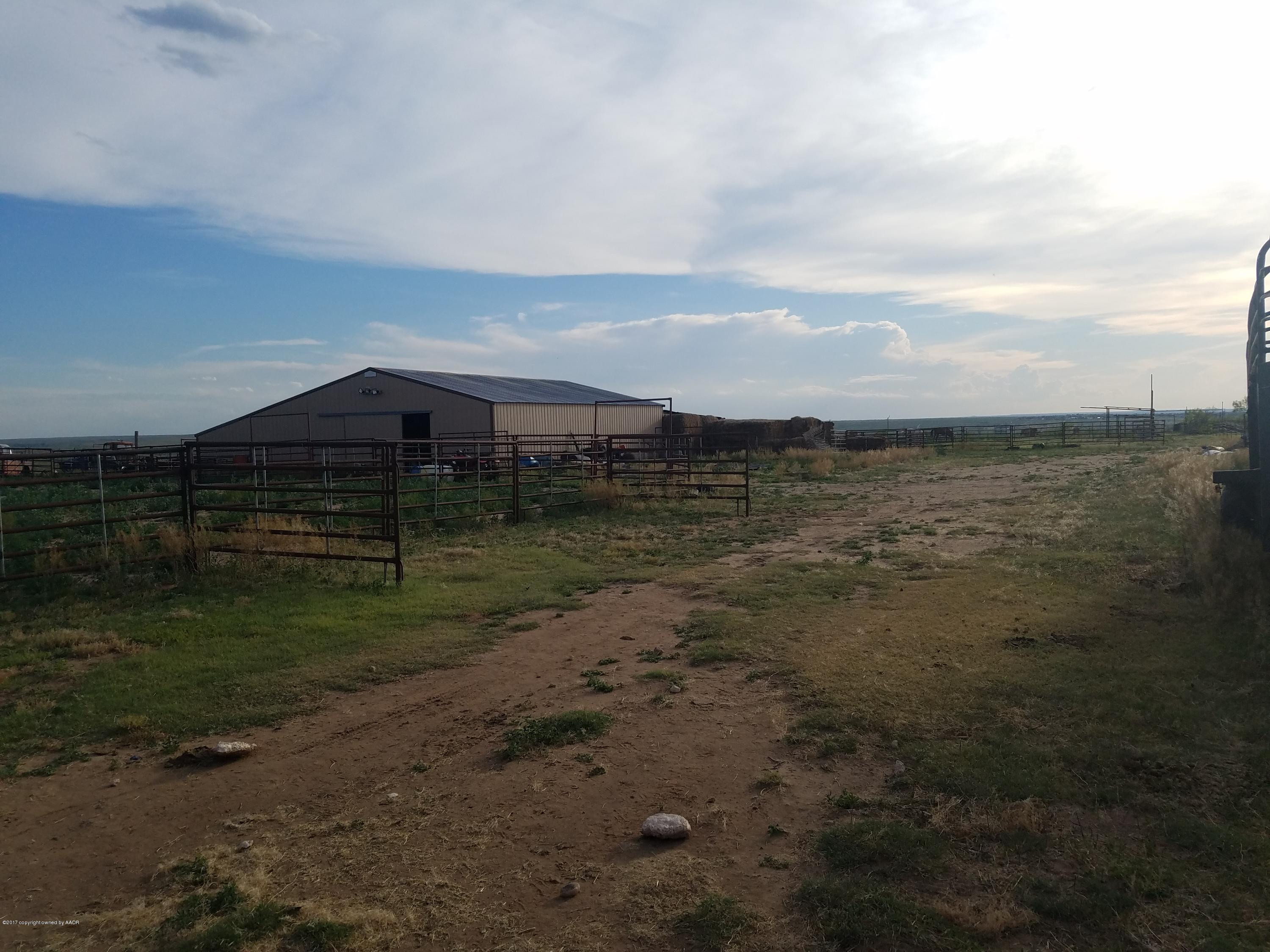 404 Milner Road Fritch, TX 79036 - Photo 5 of 11 20170530_192644