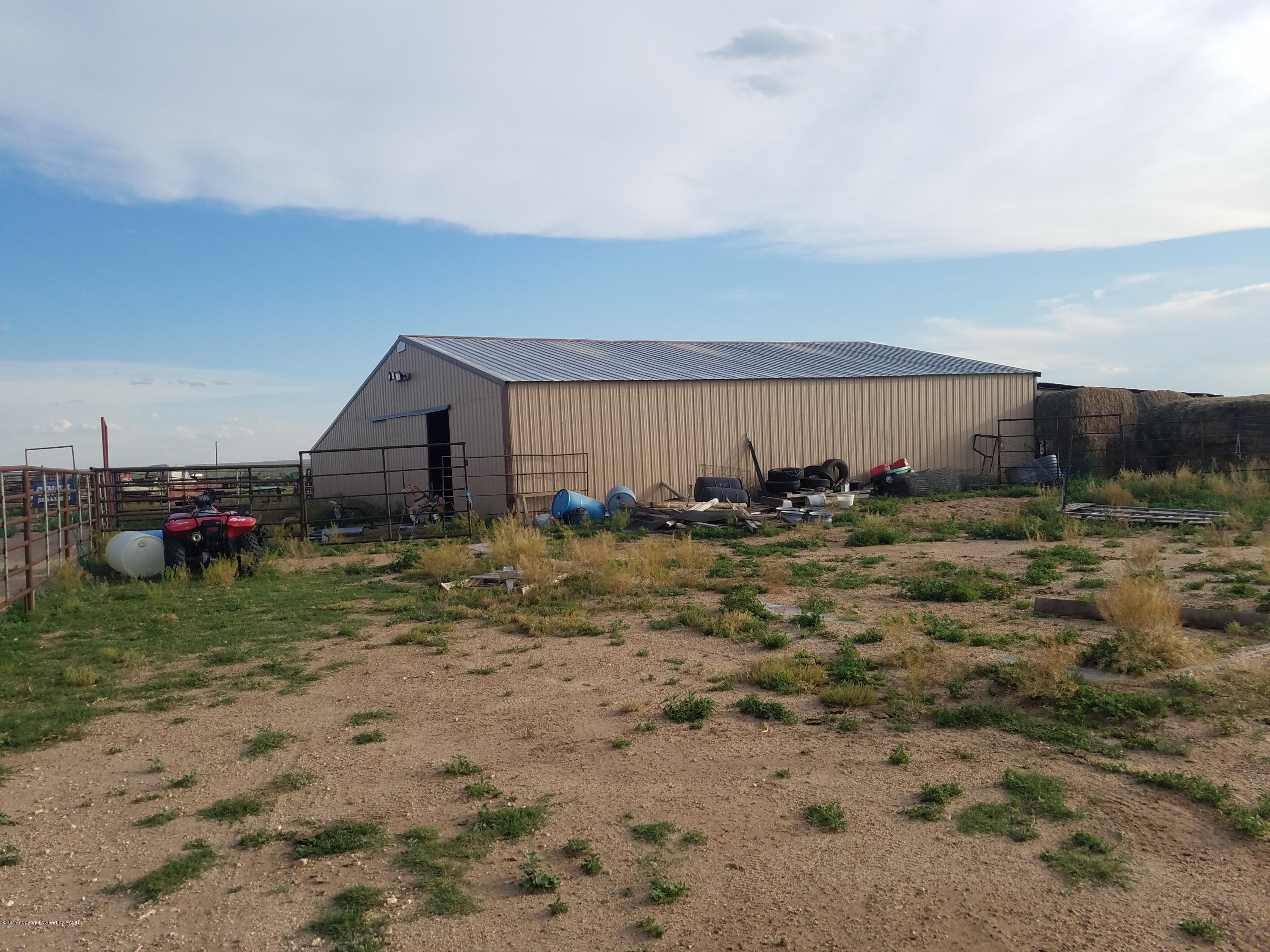 404 Milner Road Fritch, TX 79036 - Photo 6 of 11 20170530_192715
