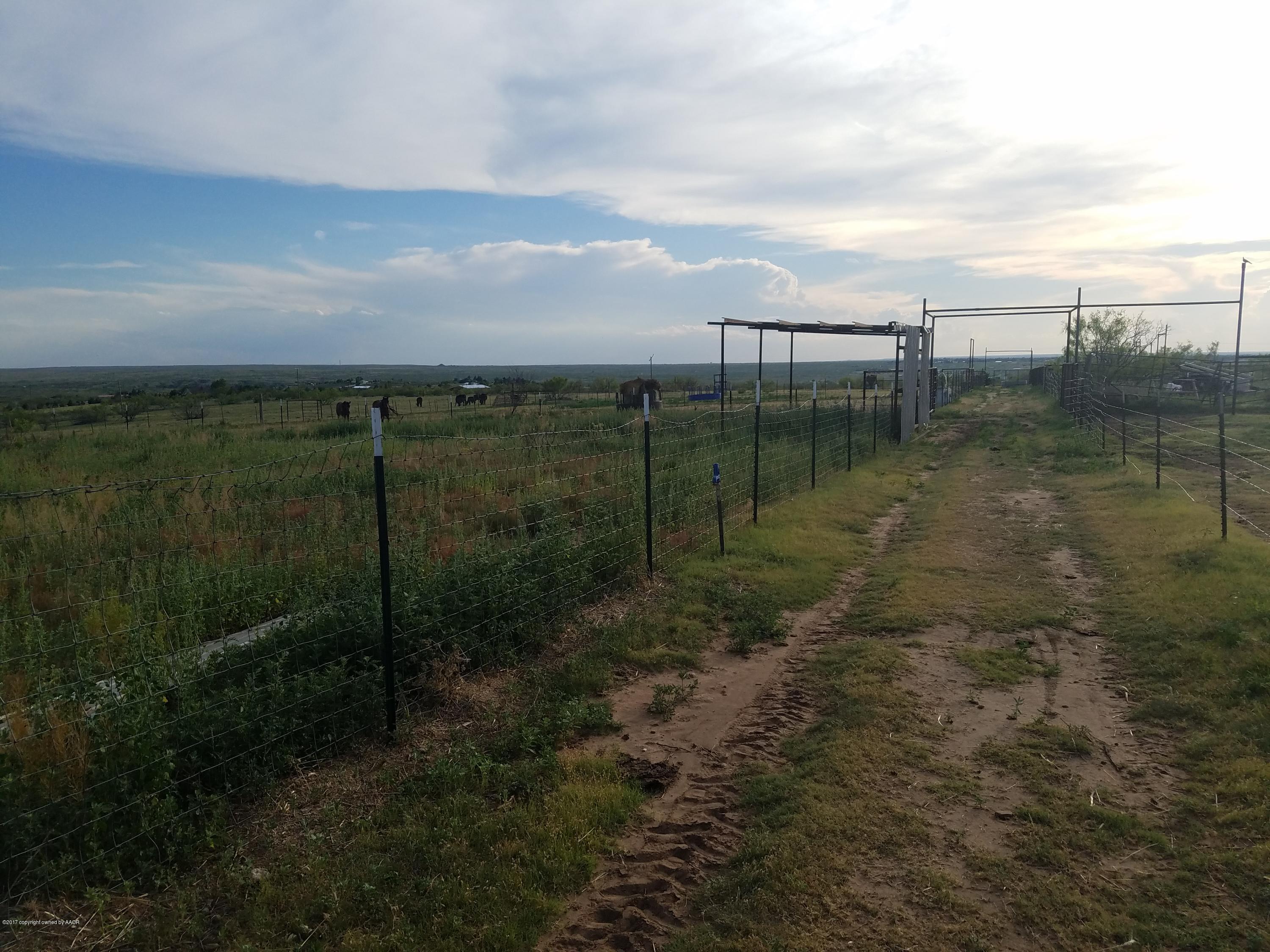 404 Milner Road Fritch, TX 79036 - Photo 8 of 11 20170530_193218