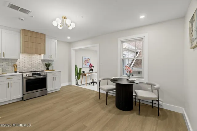 $337,000 | 84 Parkway Drive, Unit B, Freehold, NJ 07728