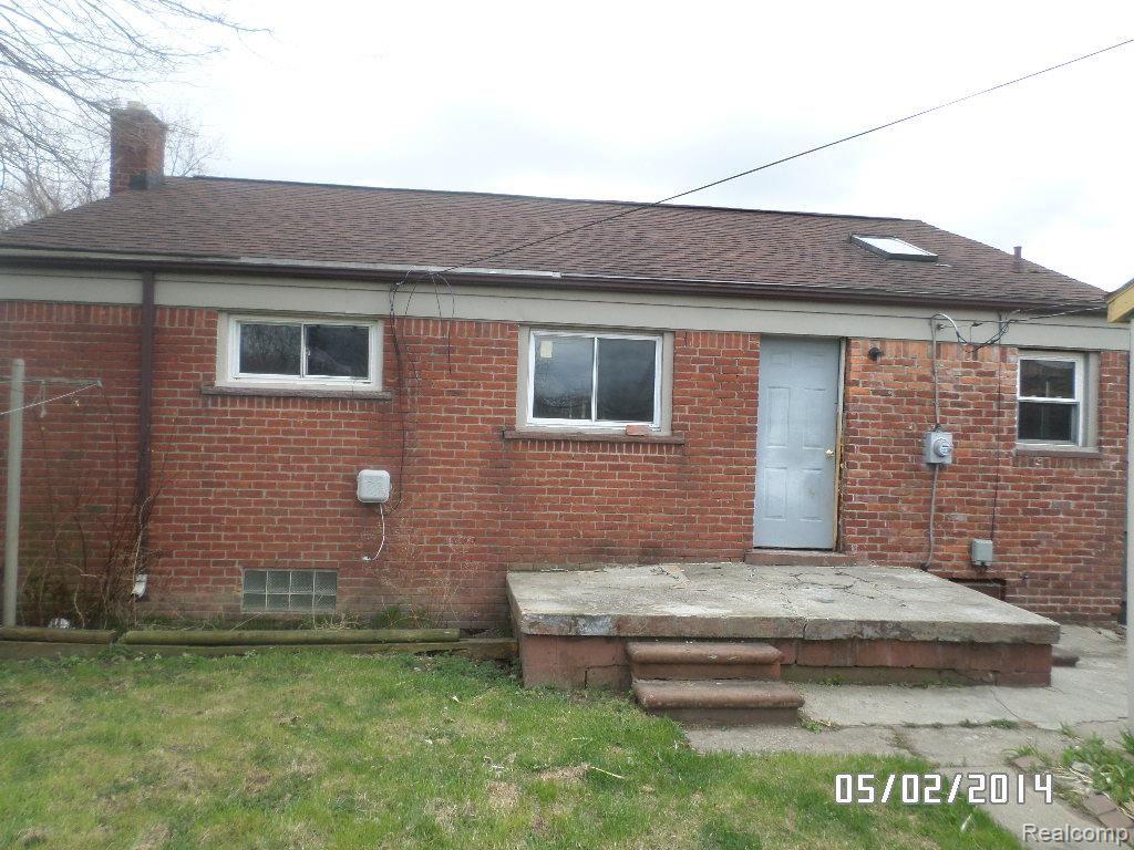 30026 Spring Arbor Drive Inkster, MI 48141 - Photo 3 of 11 130.jpg