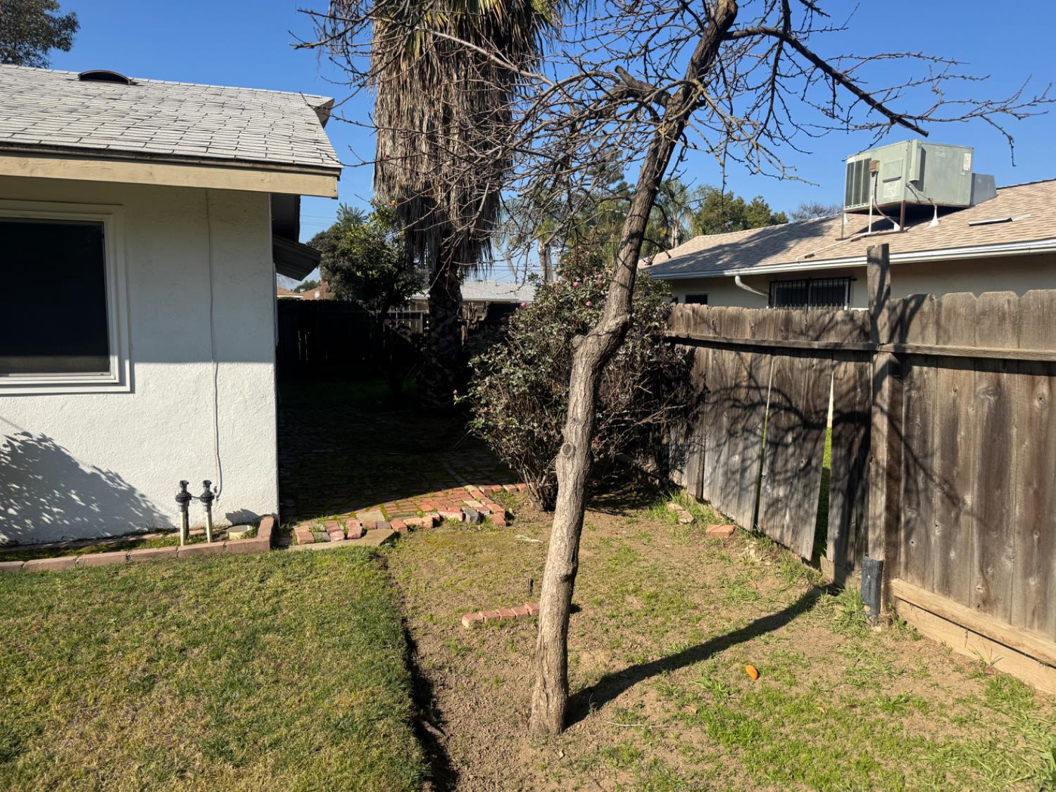 4656 North 5th Street Fresno, CA 93726 - Photo 17 of 22