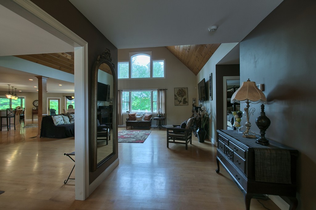45 Lyons Farm Road Haverhill, MA 01835 - Photo 15 of 30 Gallery Image 15