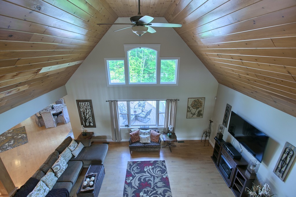 45 Lyons Farm Road Haverhill, MA 01835 - Photo 5 of 30 Gallery Image 5