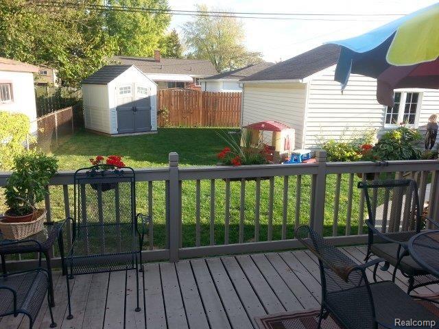 11300 Erdmann Road Sterling Heights, MI 48314 - Photo 23 of 26 20131012_171553.jpg
