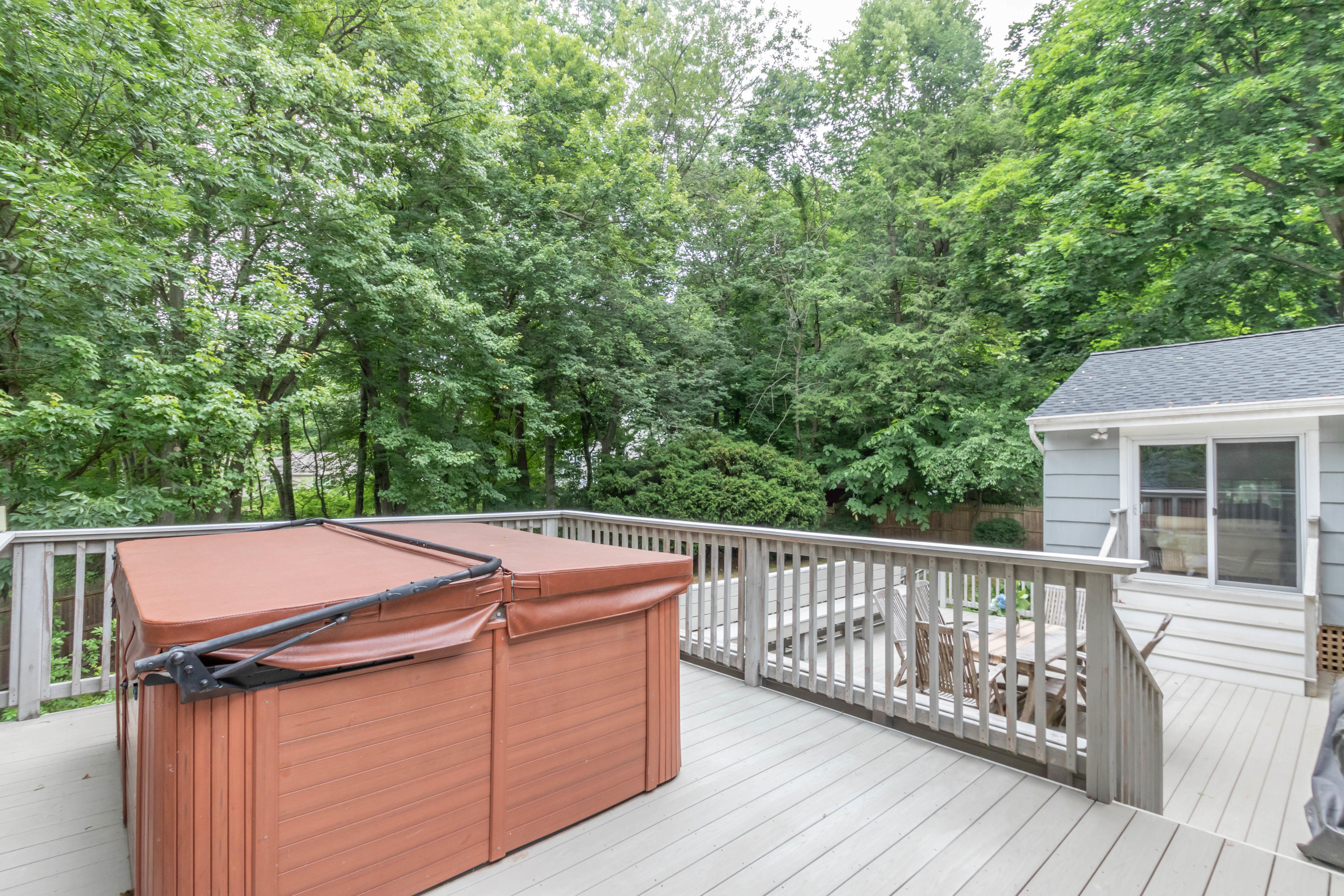 9 Sheffield Road Norwalk, CT 06853 - Photo 6 of 29
