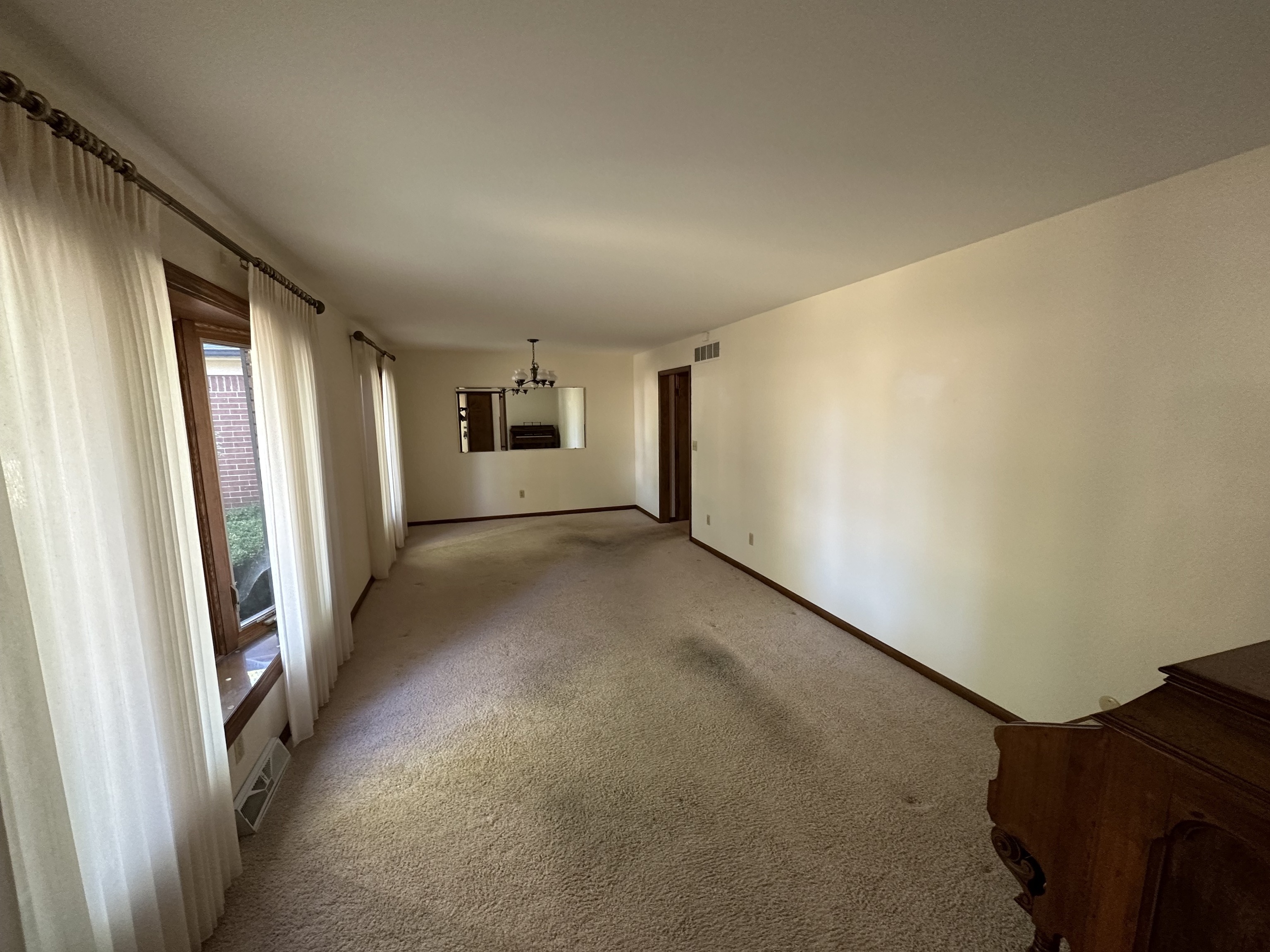 13118 Lantern Road Fishers, IN 46038 - Photo 8 of 24 Gallery Image 8