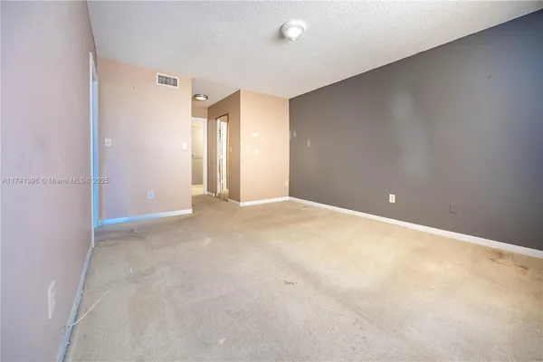 $135,000 | 9740 West McNab Road, Unit 111, Tamarac, FL 33321