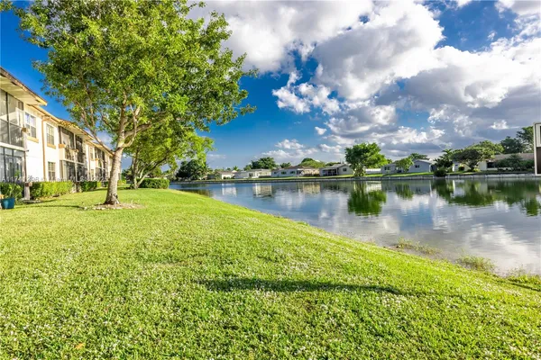 $135,000 | 9740 West McNab Road, Unit 111, Tamarac, FL 33321