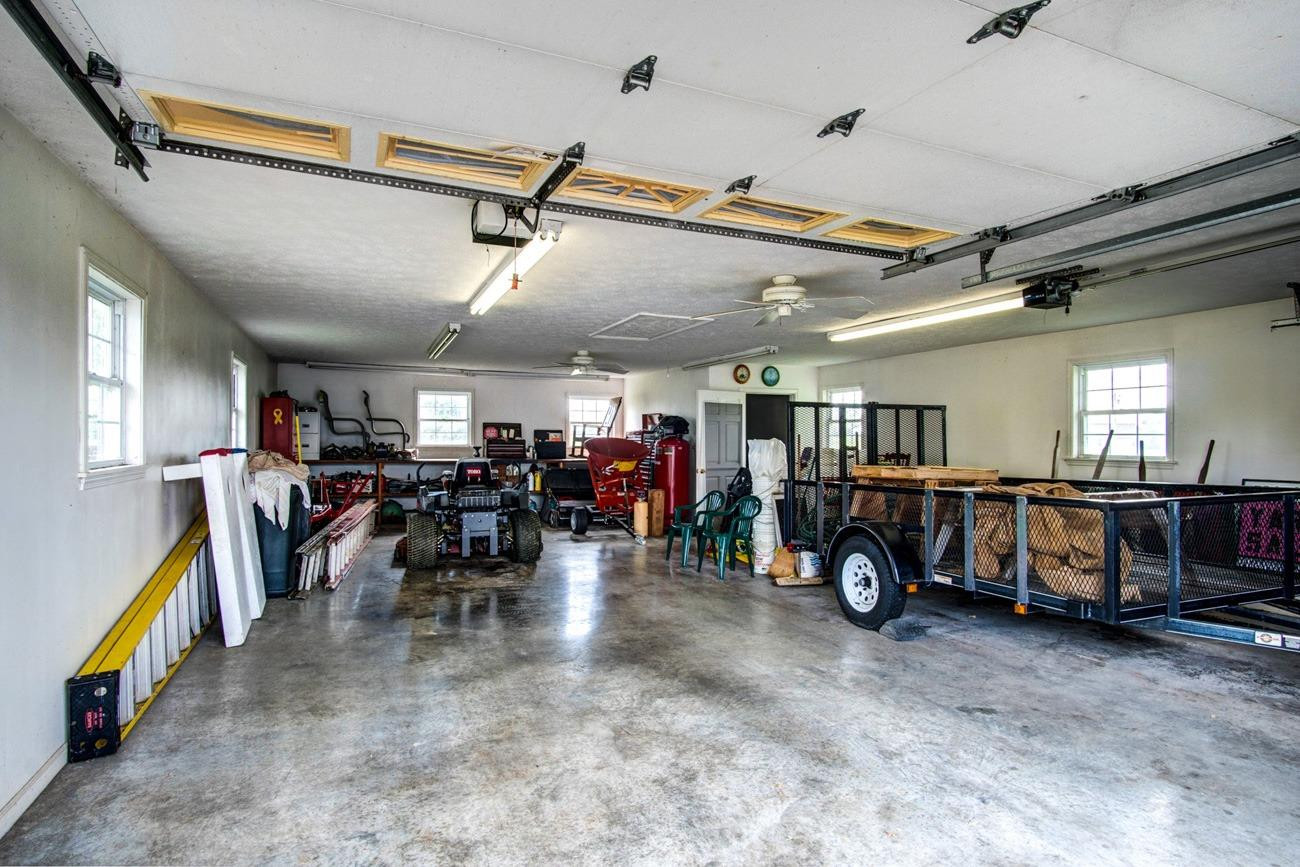 1432 Richmond Road North Berea, KY 40403 - Photo 12 of 47 Photo 12