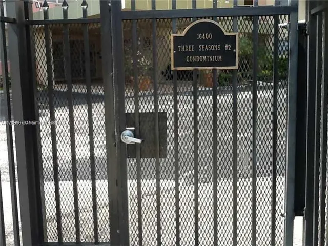 $232,000 | 16400 Northeast 17th Avenue, Unit 707, North Miami Beach, FL 33162