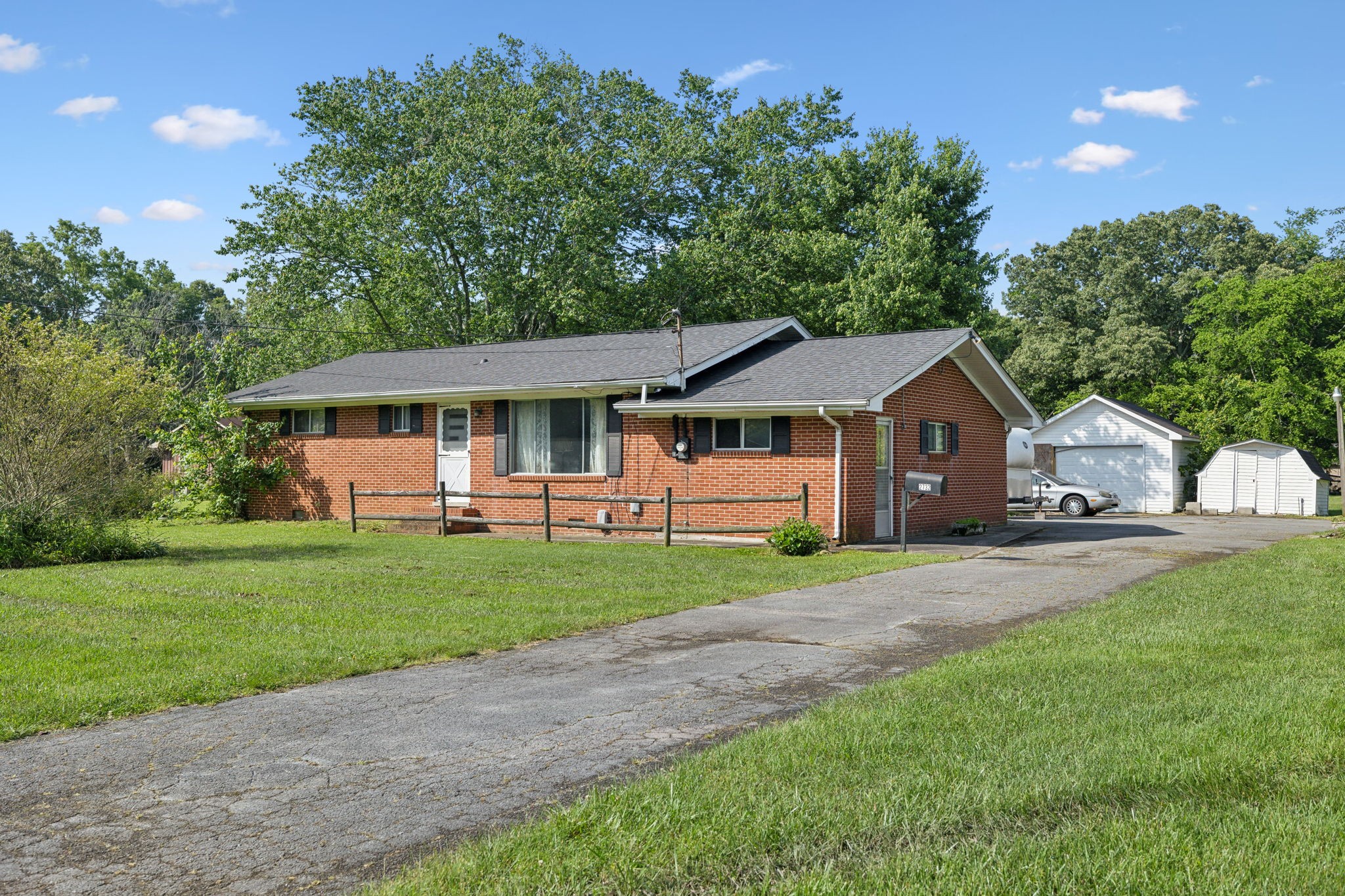 2732 Wayside Road Manchester, TN 37355 - Photo 1 of 22
