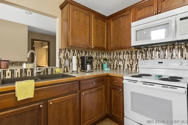 $425,000 | 26250 Herring Court, Lincoln, MO 65338