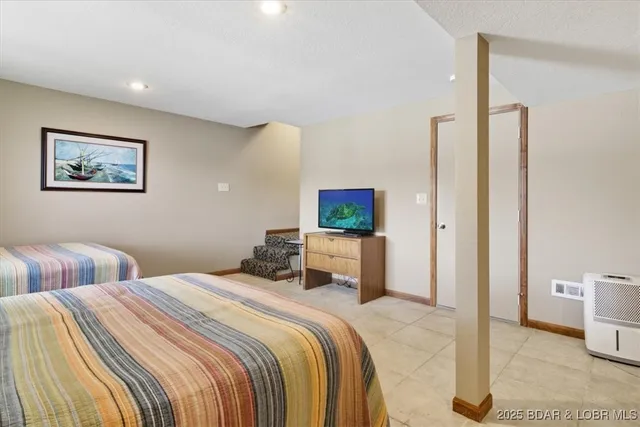 $425,000 | 26250 Herring Court, Lincoln, MO 65338