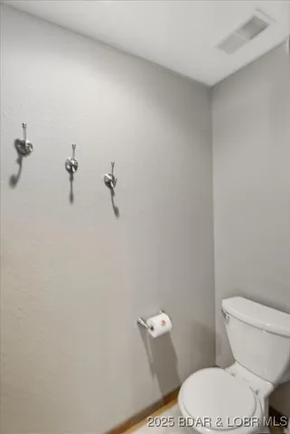 $425,000 | 26250 Herring Court, Lincoln, MO 65338