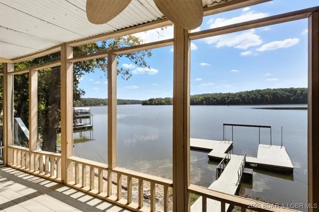 $425,000 | 26250 Herring Court, Lincoln, MO 65338