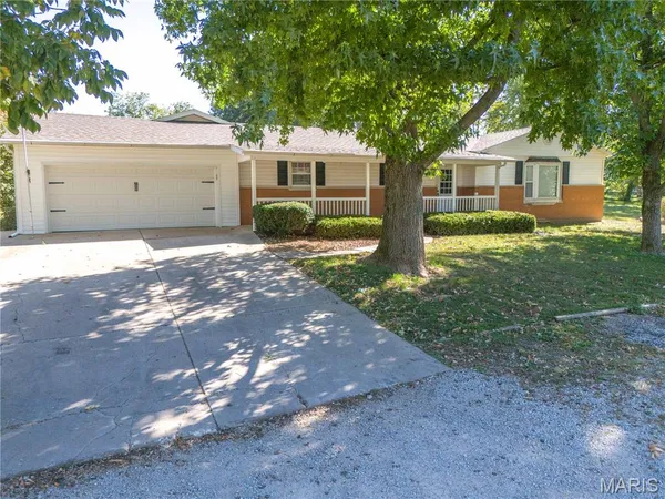 $245,000 | 826 South Elm Street, Vandalia, IL 62471