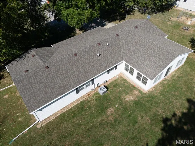 $245,000 | 826 South Elm Street, Vandalia, IL 62471