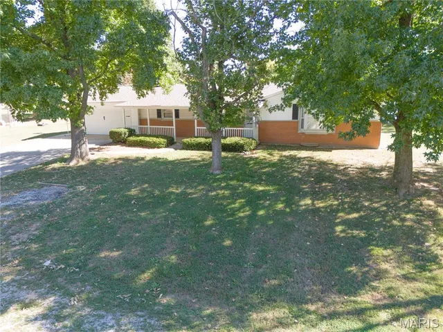 $245,000 | 826 South Elm Street, Vandalia, IL 62471