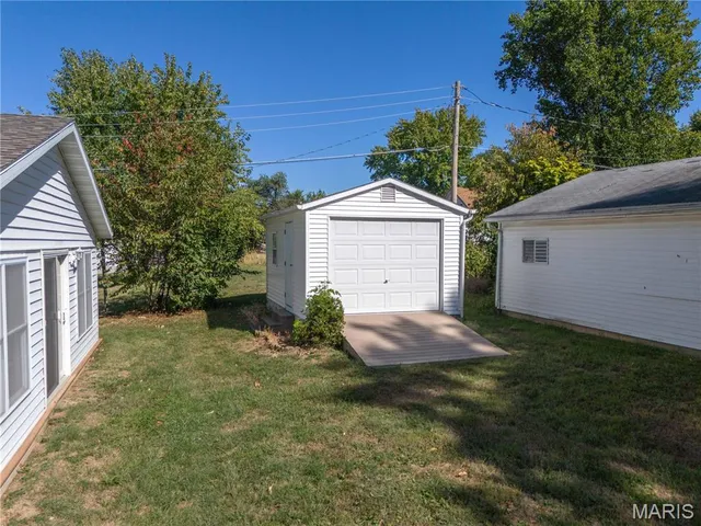 $245,000 | 826 South Elm Street, Vandalia, IL 62471