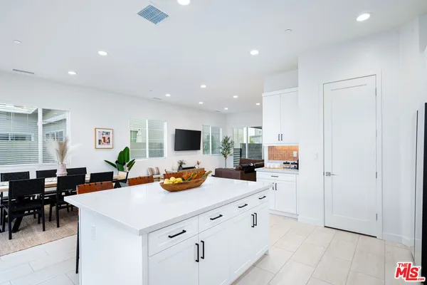 $5,999 | 1605 Candela Court, Palm Springs, CA 92264