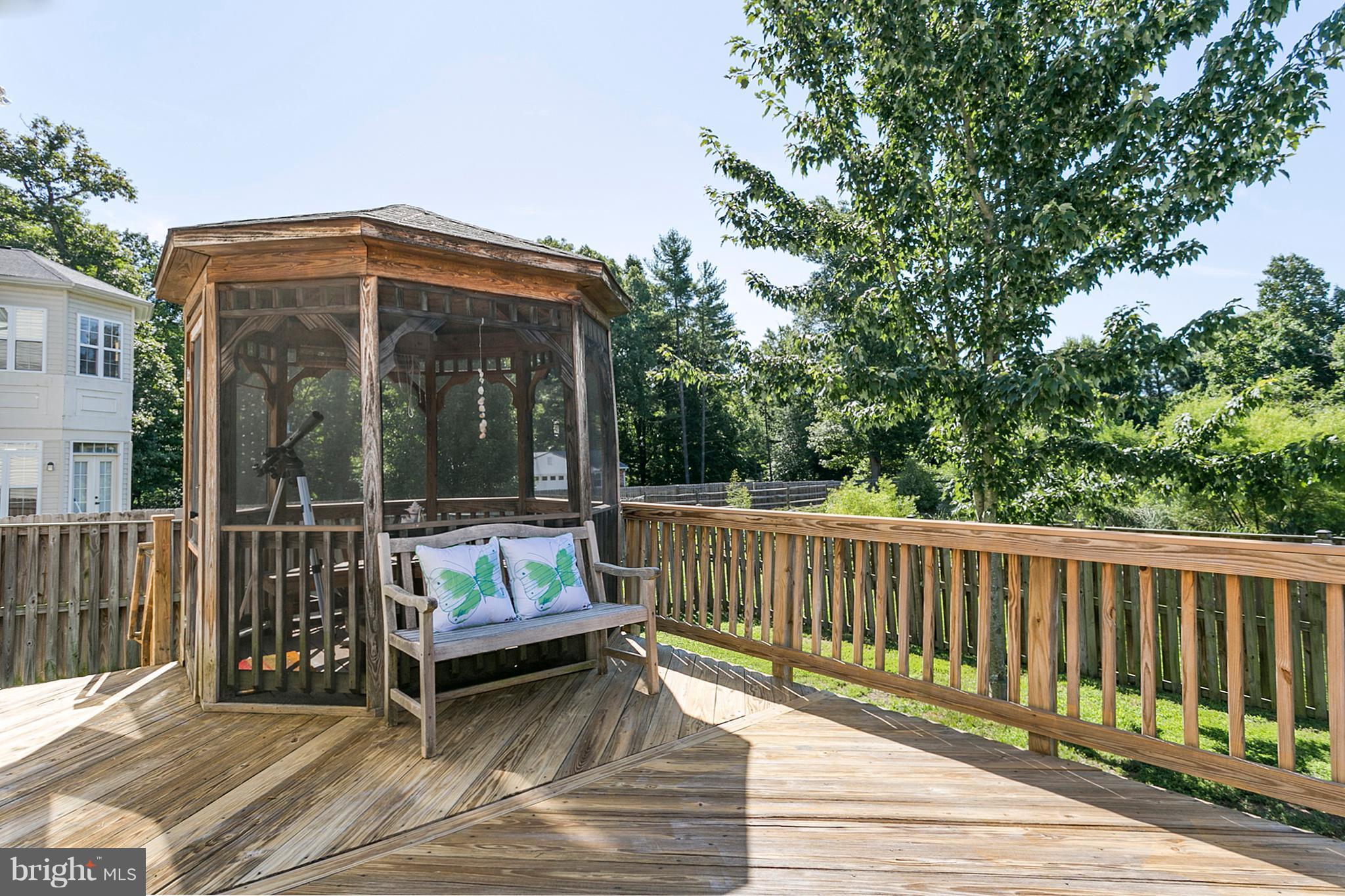 25 Rivers Edge Terrace Indian Head, MD 20640 - Photo 26 of 30 Lovely screened Gazebo!