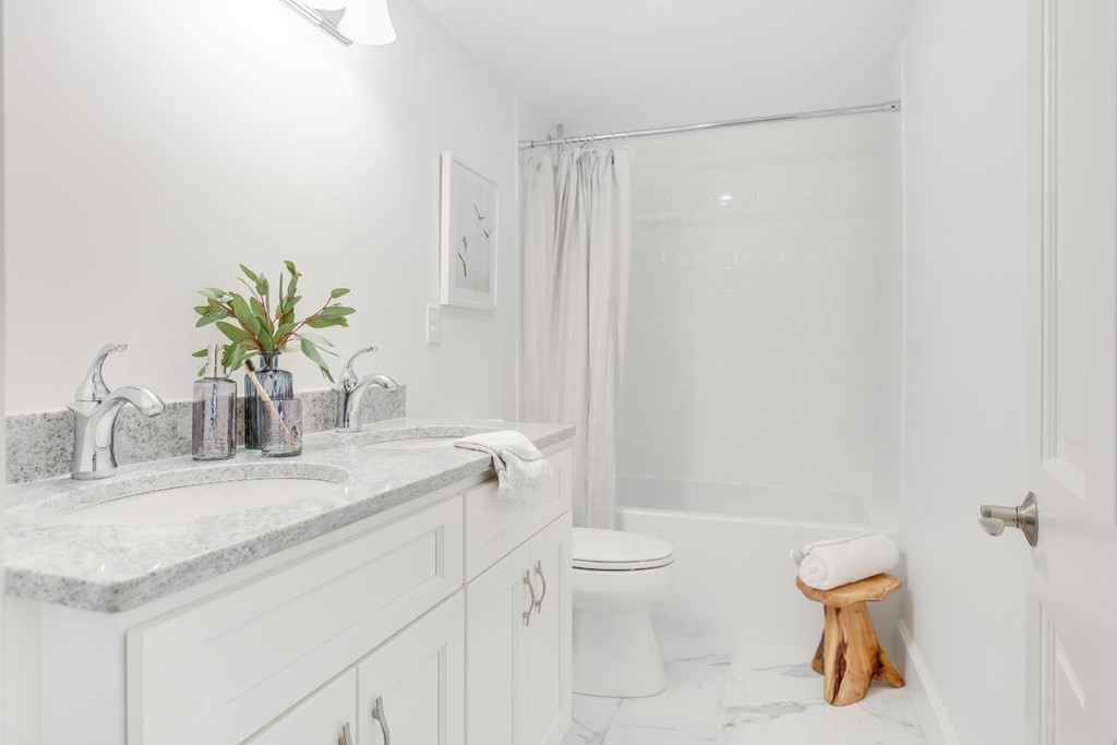 52 Sanborn Street, Unit 401 Reading, MA 01867 - Photo 26 of 37
