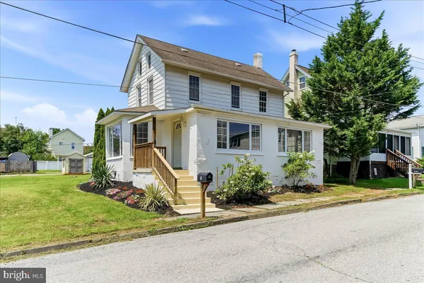 $257,000 | 210 New Street, Avondale, PA 19311