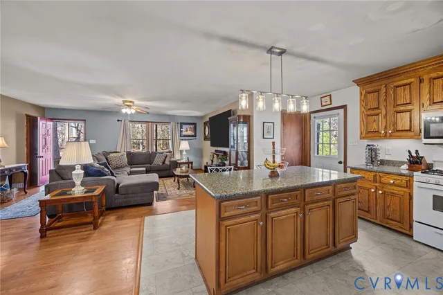 $349,999 | 6070 Richmond Tappahannock Highway, King William, VA 23086